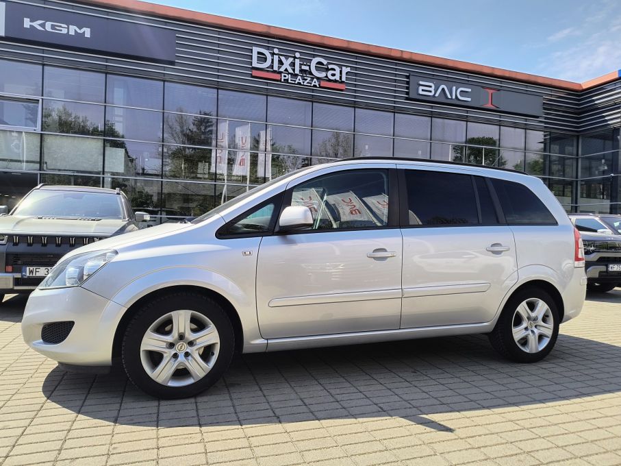 Opel Zafira B 1.6 115 KM  7 osobowy 3
