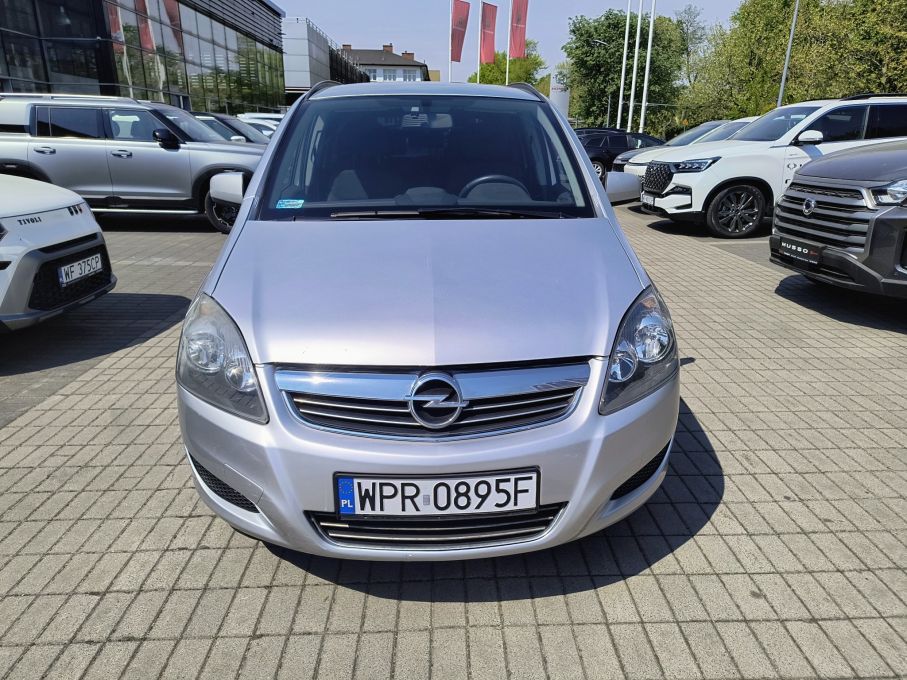 Opel Zafira B 1.6 115 KM  7 osobowy 9