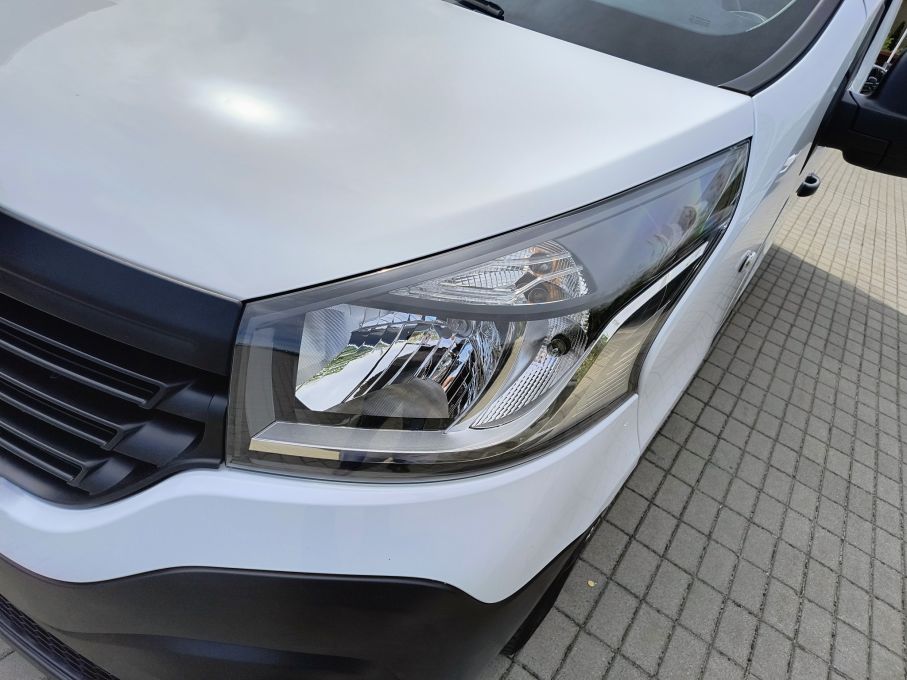 Renault Trafic  L2H1 1,6 CDTI 125 KM    9