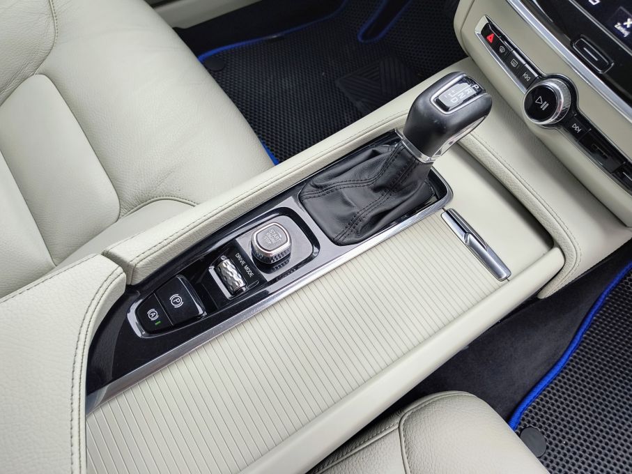 Nowa Lokalizacja VOLVO V90 2.0 D4 Salon Bezwypadkowy Doinwestowany 18
