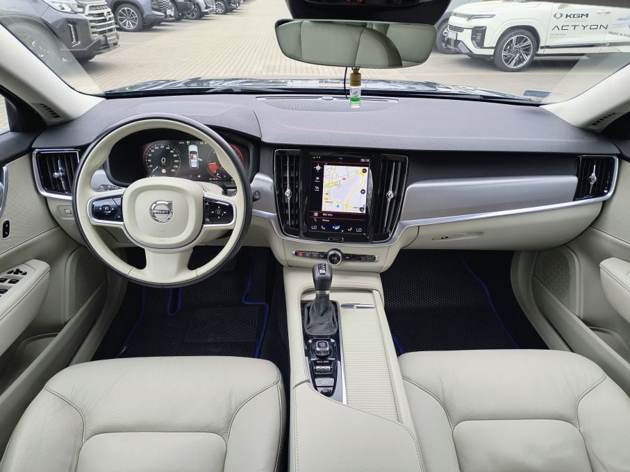 Nowa Lokalizacja VOLVO V90 2.0 D4 Salon Bezwypadkowy Doinwestowany 24