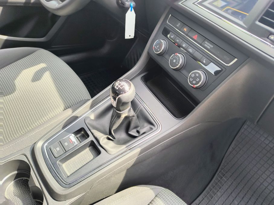 Seat Leon 1,6 TDI 115KM STYLE  Kombi, Salon PL 16