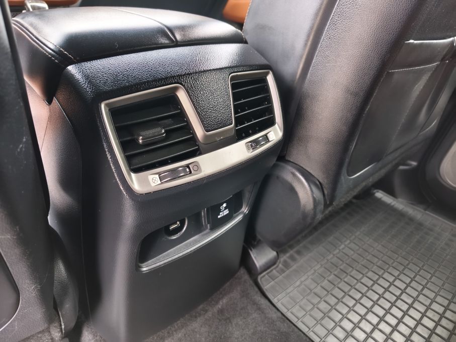 Ssangyong Rexton 2,2 Diesel 181KM, 4x4, Salon PL, Skóry, Navi, kamera 13