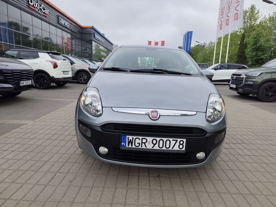 NOWA LOKALIZACJA Fiat Punto Evo 1.4 8v Niski Przebieg Jak Nowy Salon PL 3