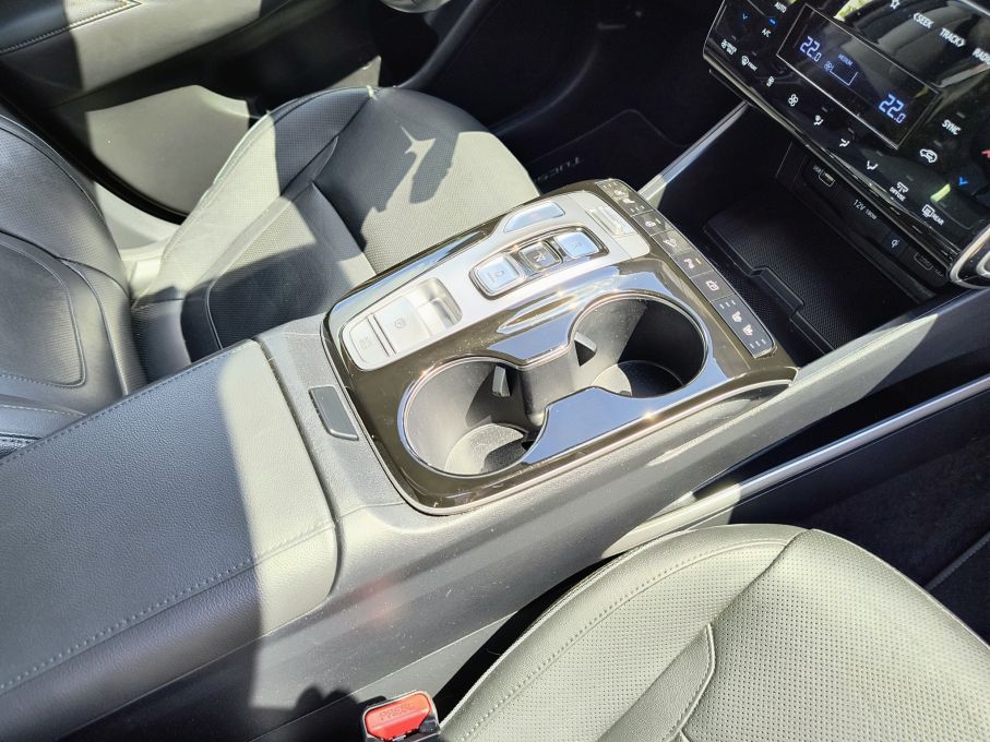 NOWA LOKALIZACJA Hyundai Tucson 1.6 HEV 230KM Skóa Automat Kamery Platinium 17