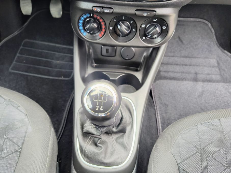 NOWA LOKALIZACJA Opel Corsa wersja 120 lat opla 1.4 90KM Kolorowy Ekran + Kamera 20