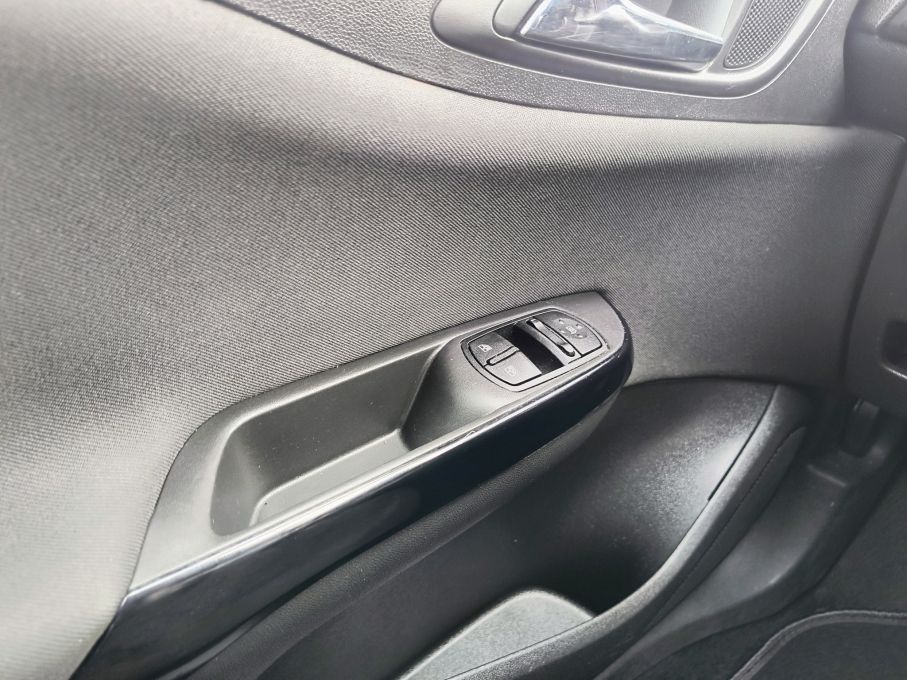 NOWA LOKALIZACJA Opel Corsa wersja 120 lat opla 1.4 90KM Kolorowy Ekran + Kamera 25