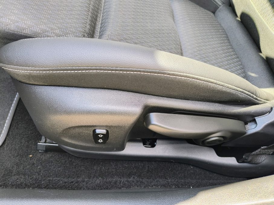 NOWA LOKALIZACJA Opel Astra V 1.4T Automat 150KM Skóra Kamera Navi Serwis 23