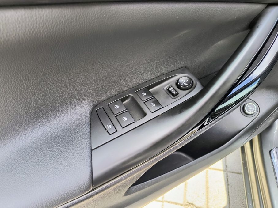NOWA LOKALIZACJA Opel Astra V 1.4T Automat 150KM Skóra Kamera Navi Serwis 24