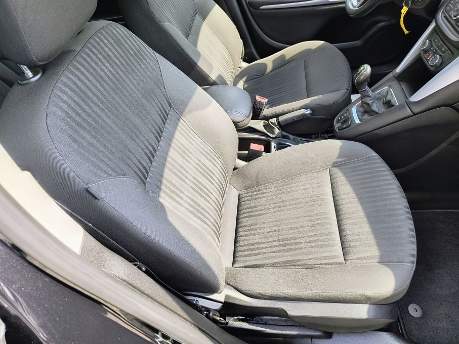 NOWA LOKALIZACJA Opel Zafira C 1.4T 140KM Navi Serwis Gwarancja 15
