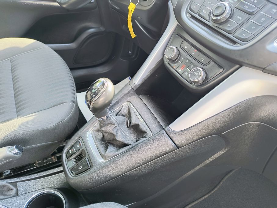 NOWA LOKALIZACJA Opel Zafira C 1.4T 140KM Navi Serwis Gwarancja 16