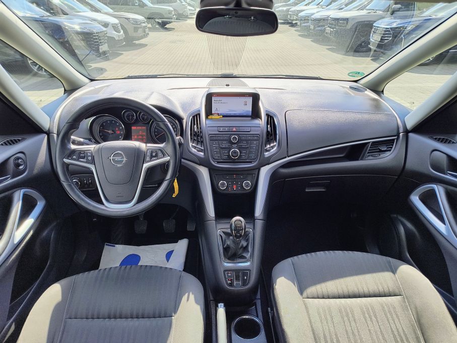 NOWA LOKALIZACJA Opel Zafira C 1.4T 140KM Navi Serwis Gwarancja 19