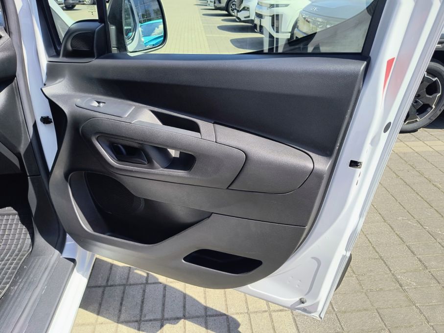 NOWA LOKALIZACJA Opel Opel Combo 1.5cdti XL 2xdrzwi Niski Przebieg Vat23% 25