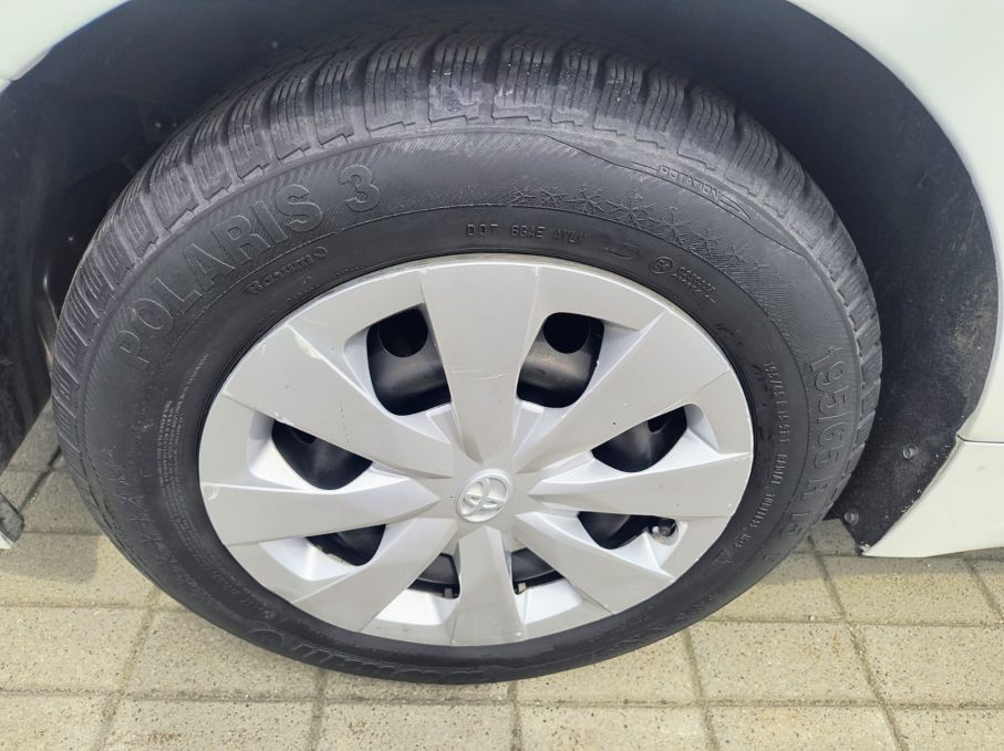 NOWA LOKALIZACJA Toyota Corolla 1.8 Hybryda + instalacja LPG Salon PL Vat23% 11