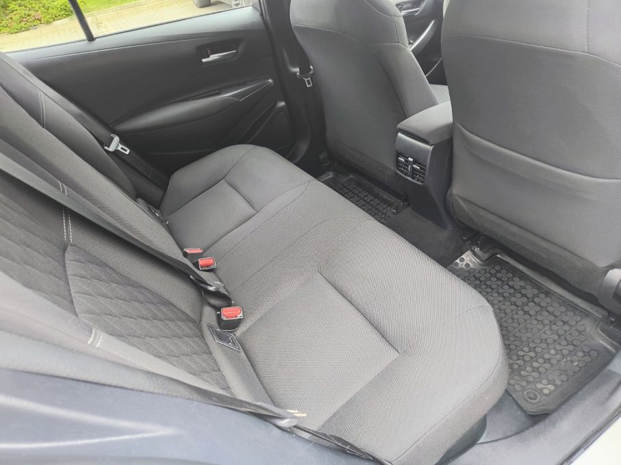 NOWA LOKALIZACJA Toyota Corolla 1.8 Hybryda + instalacja LPG Salon PL Vat23% 19