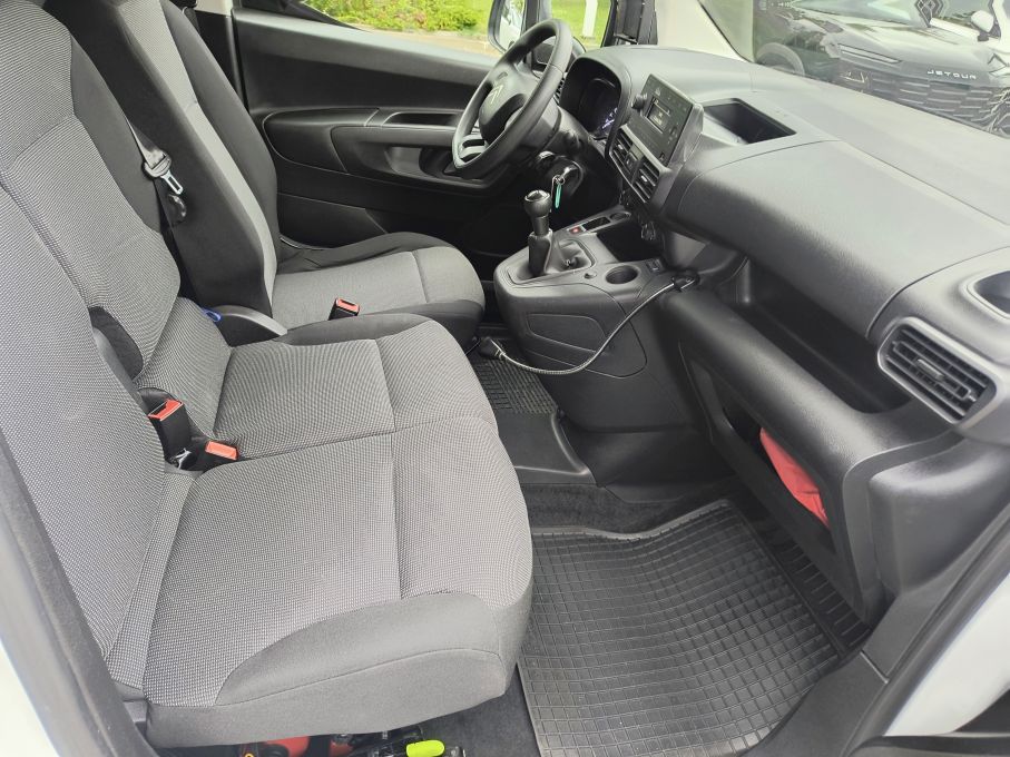 NOWA LOKALIZACJA Citroen Berlingo 1.5 hdi Niski Przebieg Gwarancja Vat23% 12