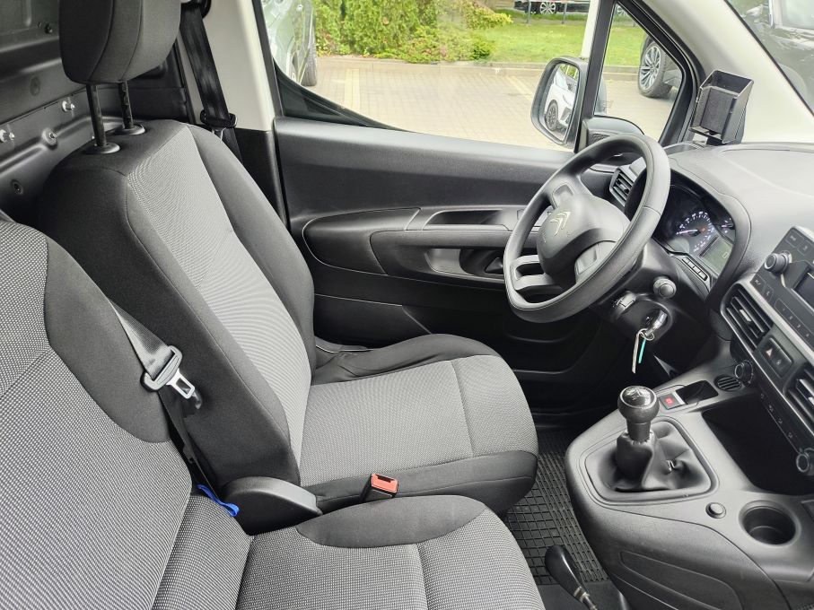 NOWA LOKALIZACJA Citroen Berlingo 1.5 hdi Niski Przebieg Gwarancja Vat23% 13