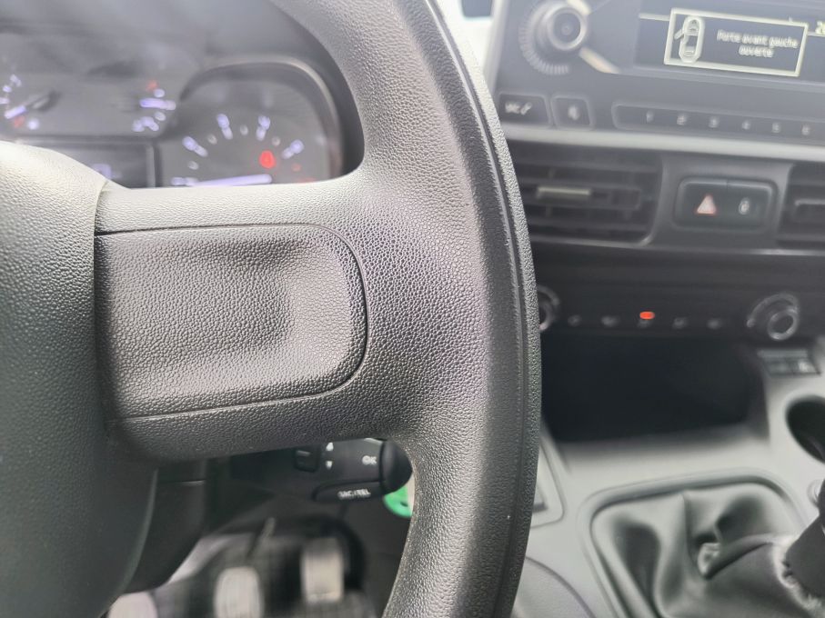NOWA LOKALIZACJA Citroen Berlingo 1.5 hdi Niski Przebieg Gwarancja Vat23% 21