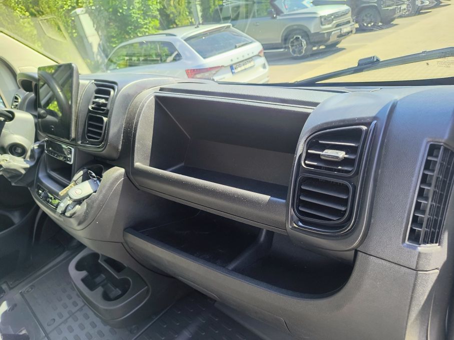 NOWA LOKALIZACJA Fiat Ducato 2.2 jtd L2H2 Brygadówka 6 osób Navi Kamera Serwis 15