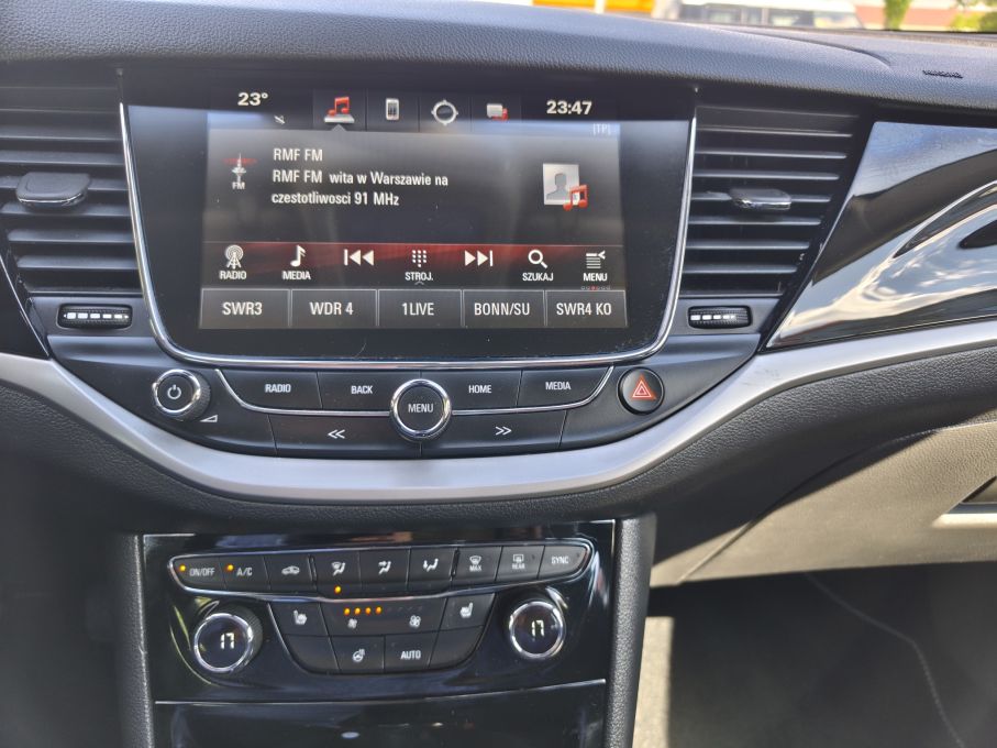 NOWA LOKALIZACJA Opel Astra V 1.4 125KM Bogata opcja Navi Kamera Serwis 20