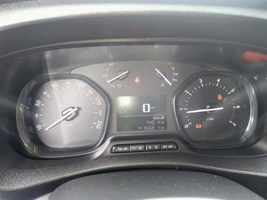 NOWA LOKALIZACJA Peugeot Expert 2.0 hdi 150KM L3 Premium Navi  Vat23% 22
