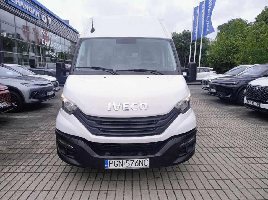 NOWA LOKALIZACJA Iveco 35S16 L4H2 Maxi niski przebieg Vat23% 10