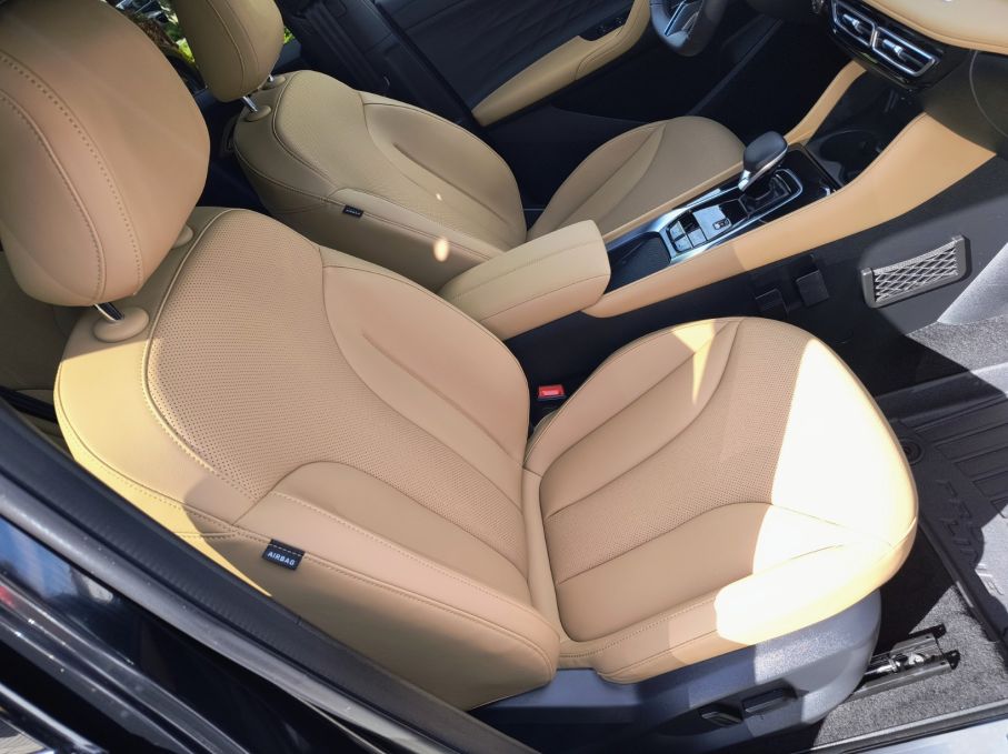 NOWA LOKALIZACJA MG HS 1.5T 170KM Exclusive Salon PL Jasne skóry Jak Nowy 16