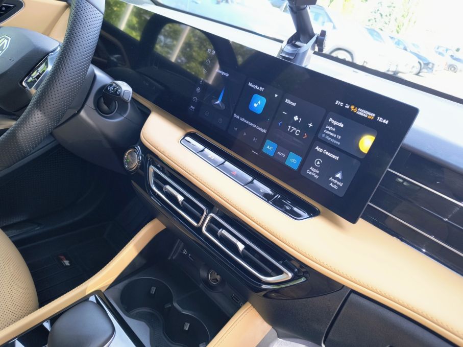 NOWA LOKALIZACJA MG HS 1.5T 170KM Exclusive Salon PL Jasne skóry Jak Nowy 19