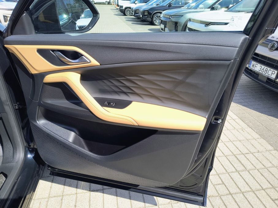 NOWA LOKALIZACJA MG HS 1.5T 170KM Exclusive Salon PL Jasne skóry Jak Nowy 21