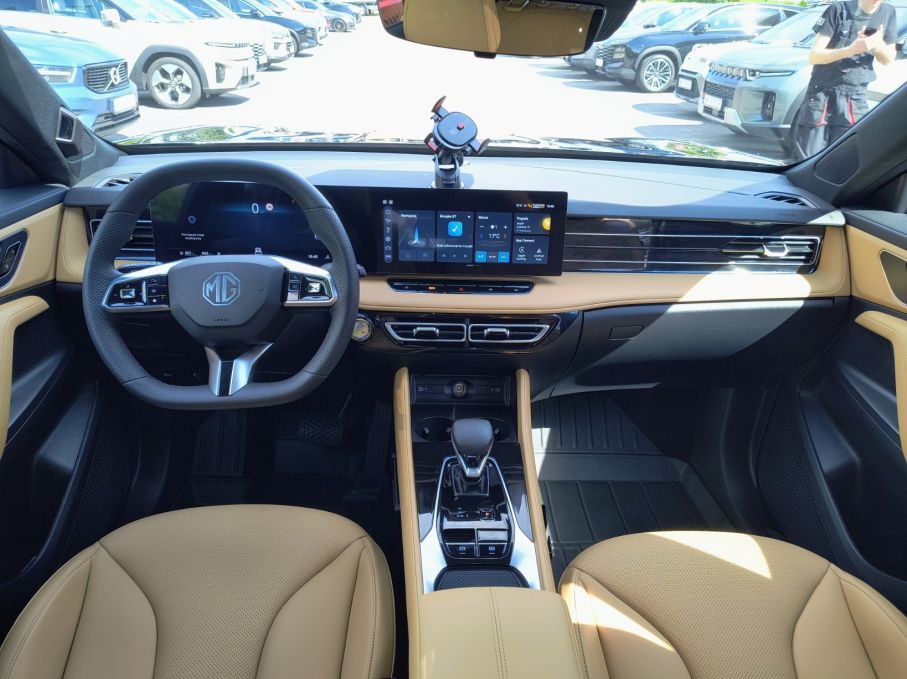 NOWA LOKALIZACJA MG HS 1.5T 170KM Exclusive Salon PL Jasne skóry Jak Nowy 25