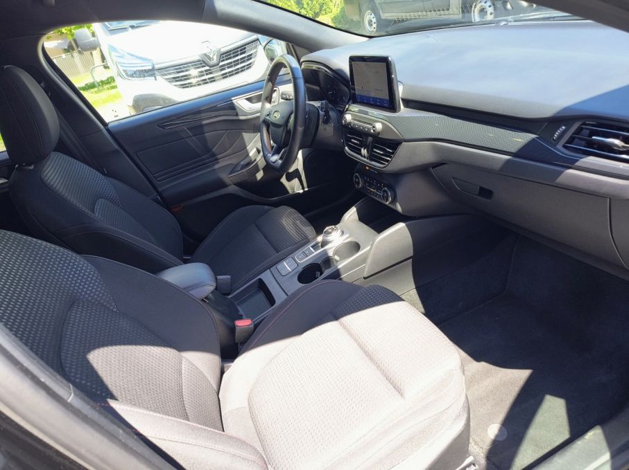 NOWA LOKALIZACJA Ford Focus ST Line Automat Navi PL Kamera PDC Serwis Gwarancja 13