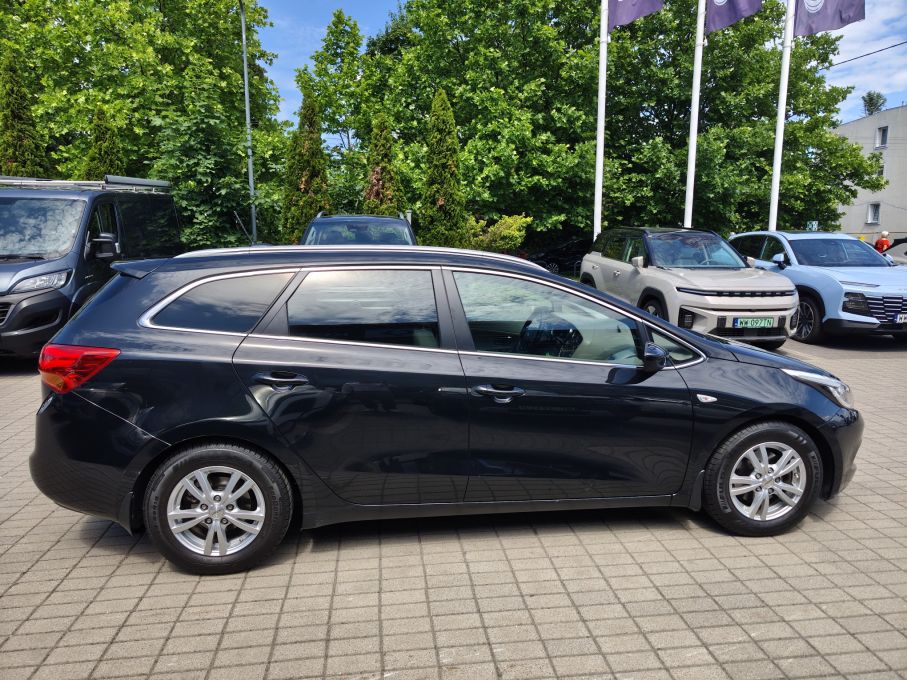 NOWA LOKALIZACJA Kia Ceed 1.6 benzyna 135KM Bogata Opcja Navi Kamera Serwis ASO Gwarancja 7