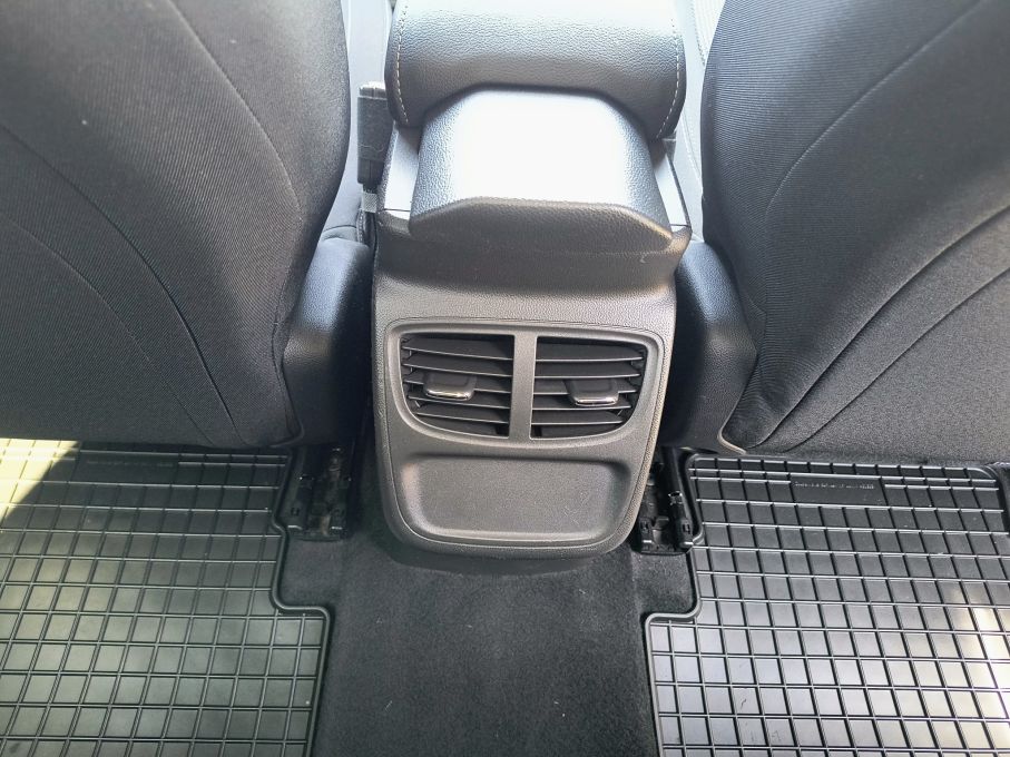 NOWA LOKALIZACJA Opel Grandland 1.2 130KM Niski Przebieg Salon PL 16