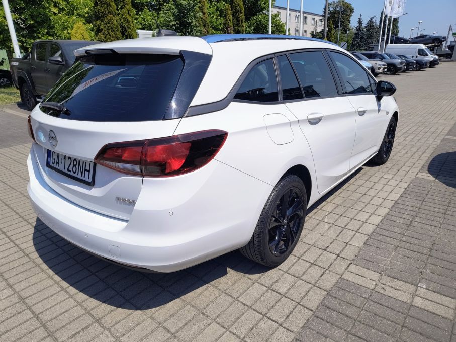 NOWA LOKALIZACJA Opel Astra V 1.4T 125KM  Ekran + Kamera Serwis Gwarancja 6