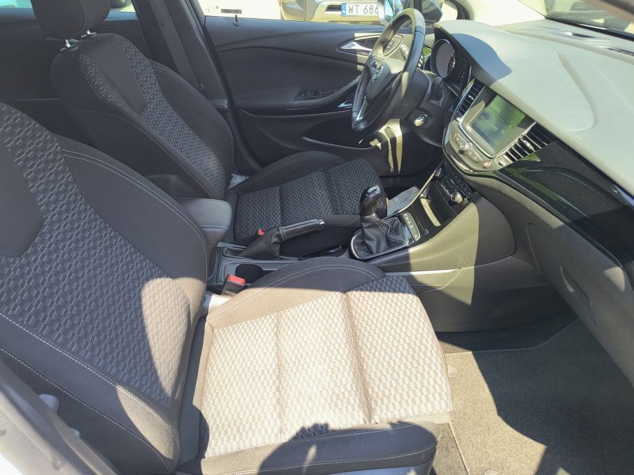 NOWA LOKALIZACJA Opel Astra V 1.4T 125KM  Ekran + Kamera Serwis Gwarancja 15