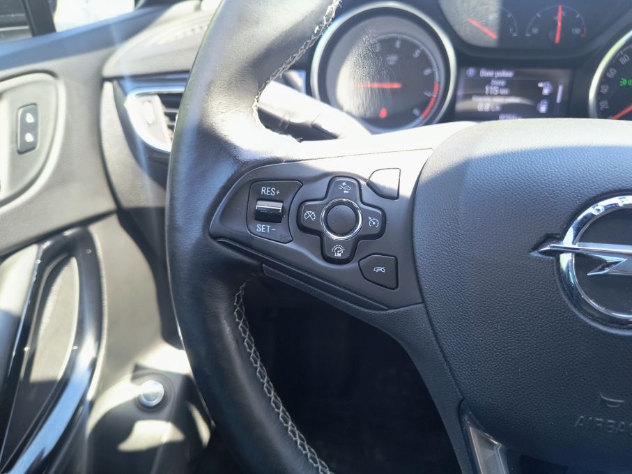 NOWA LOKALIZACJA Opel Astra 1.6 Turbo 200KM Automat ilux Navi Kamera 24