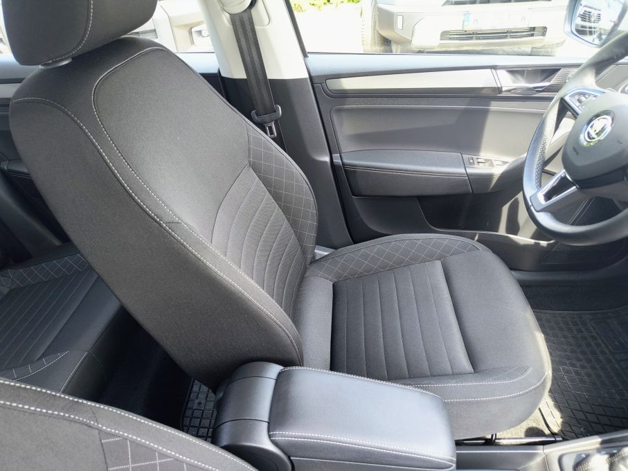 NOWA LOKALIZACJA Skoda Rapid 1.0 TSI DSG-automat Style Navi Kamera Xenon Salon PL 15