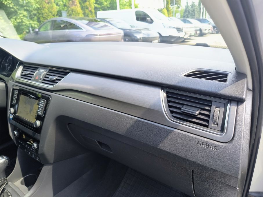 NOWA LOKALIZACJA Skoda Rapid 1.0 TSI DSG-automat Style Navi Kamera Xenon Salon PL 18