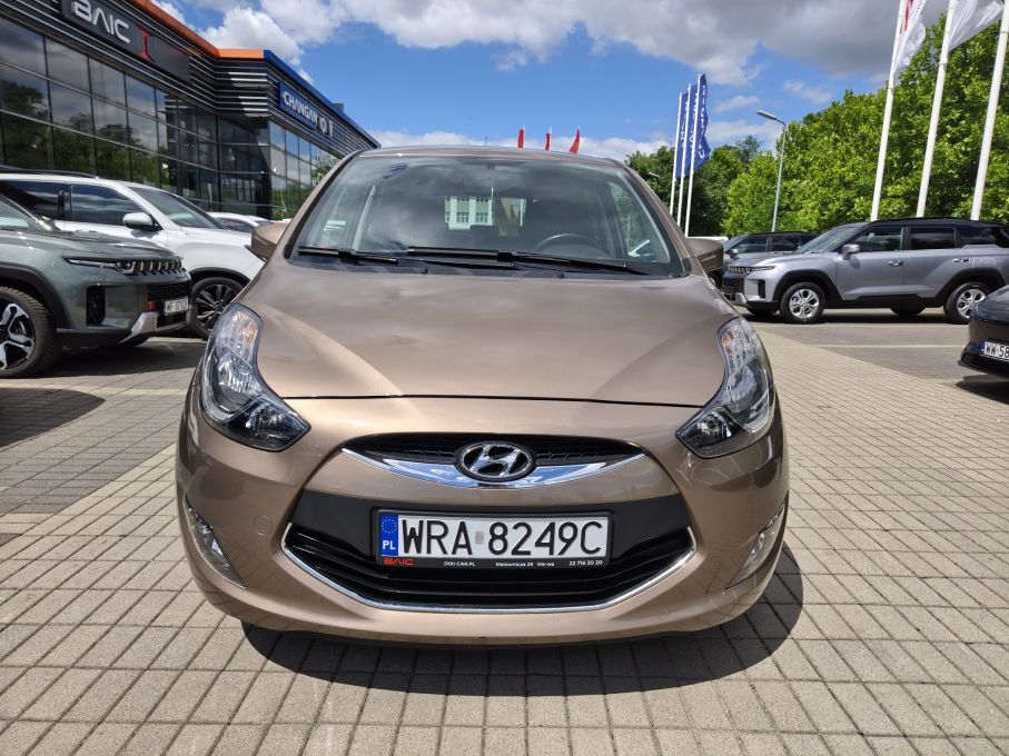 Hyundai IX20 1,6 benzyna 125KM, Salon PL, niski przebieg 3