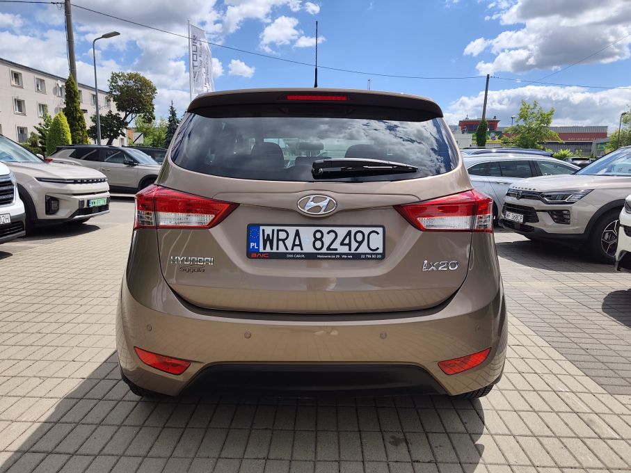Hyundai IX20 1,6 benzyna 125KM, Salon PL, niski przebieg 7