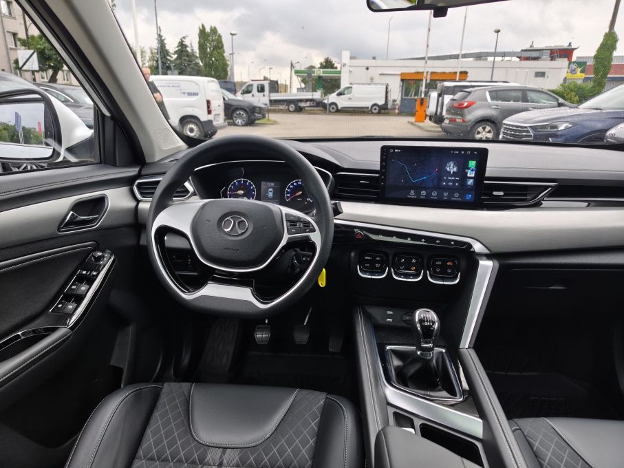 NOWA LOKALIZACJA BAIC Beijing 3 Luxury 1.5 136KM LPG MT6 Jak Nowy Gwarancja 13