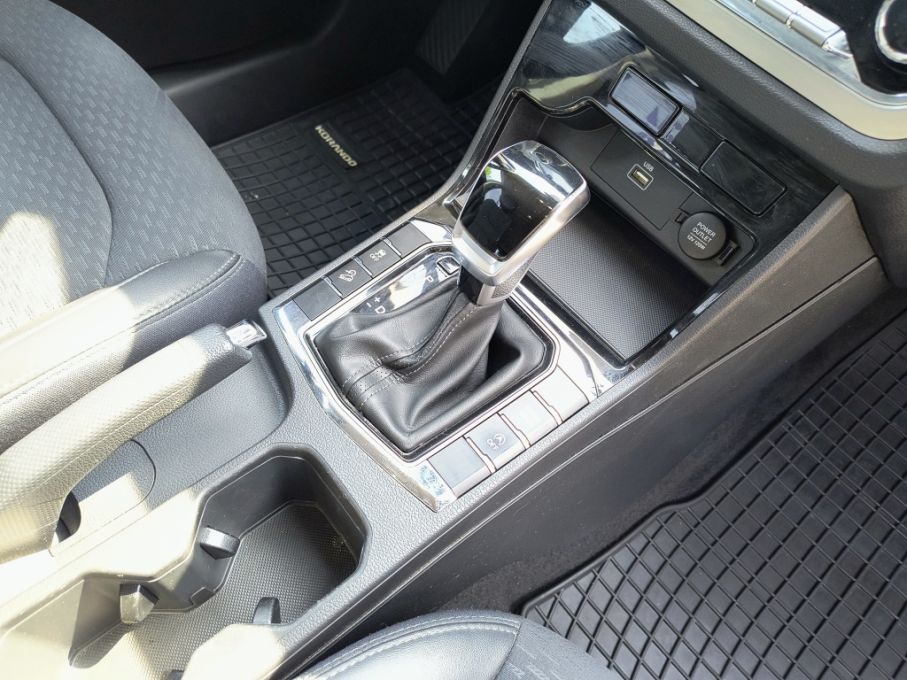 NOWA LOKALIZACJA SsangYong KGM Korando Automat Serwis gwarancja rej.2023r  18