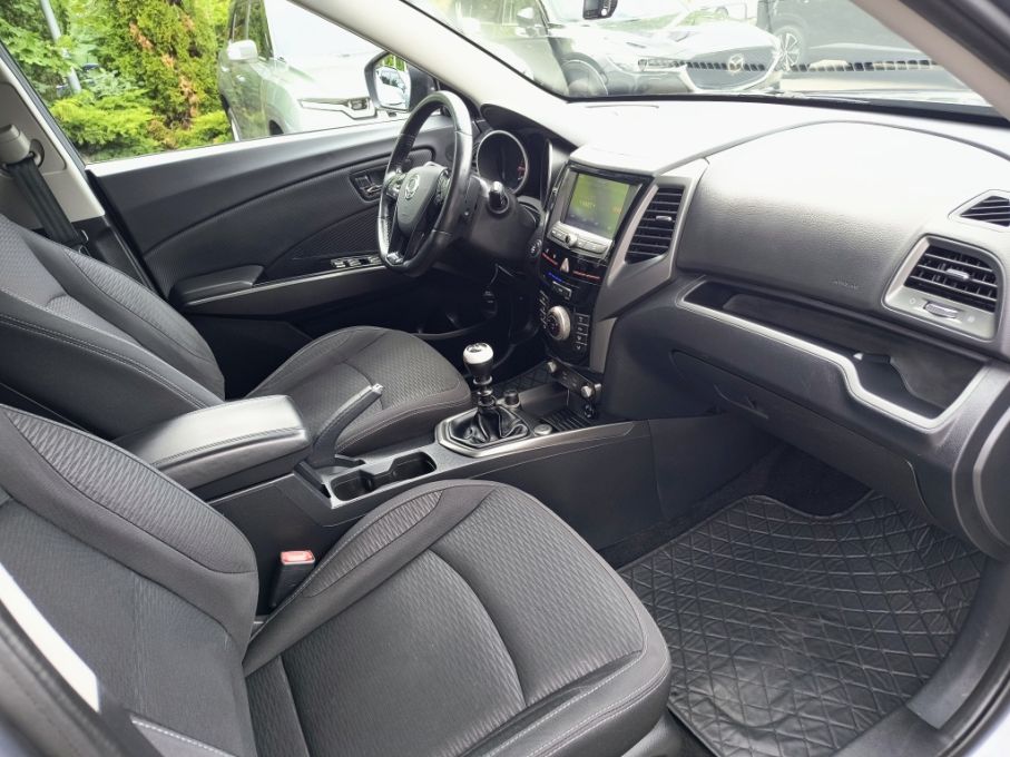 SsanYong Tivoli Grand XLV 1,6 16V 128 KM LPG, Navi, podgrzewane fotele, Salon PL 16