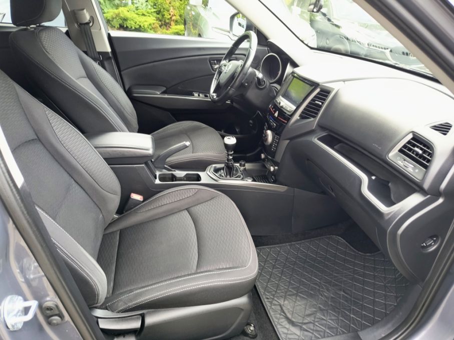 SsanYong Tivoli Grand XLV 1,6 16V 128 KM LPG, Navi, podgrzewane fotele, Salon PL 17