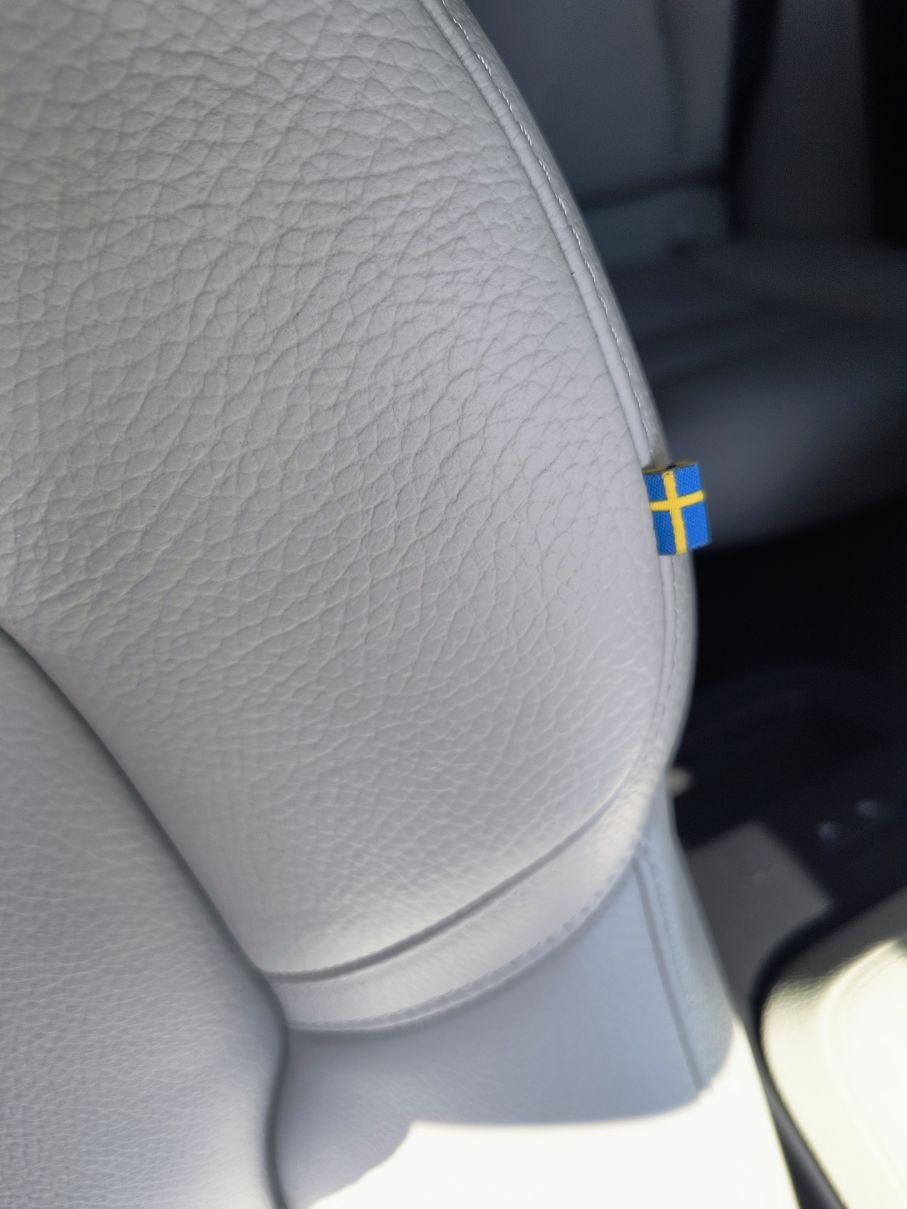 NOWA LOKALIZACJA Volvo XC60 2.0T 250KM Momentum 4x4 Serwis VAT23% 16