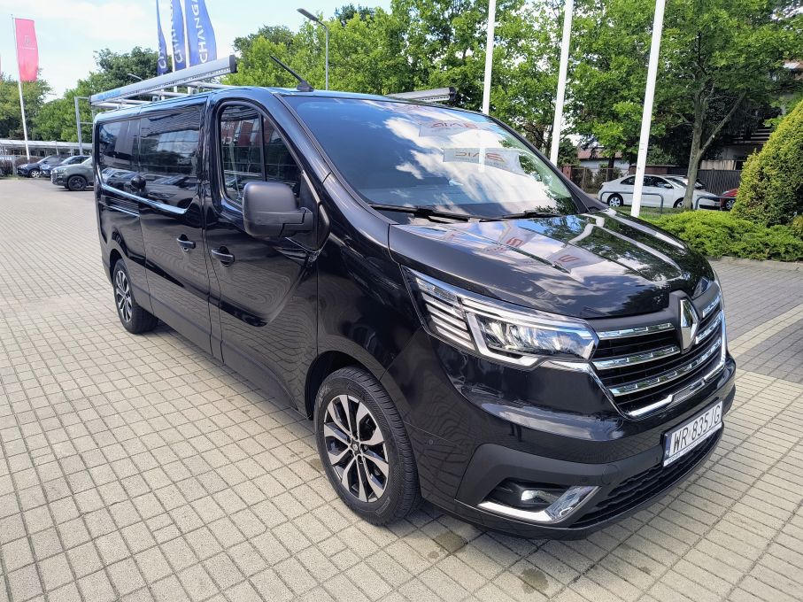 NOWA LOKALIZACJA Renault Trafic L2H1 2.0 dci 130KM Zabudowa Warsztatowa Vat23% 8