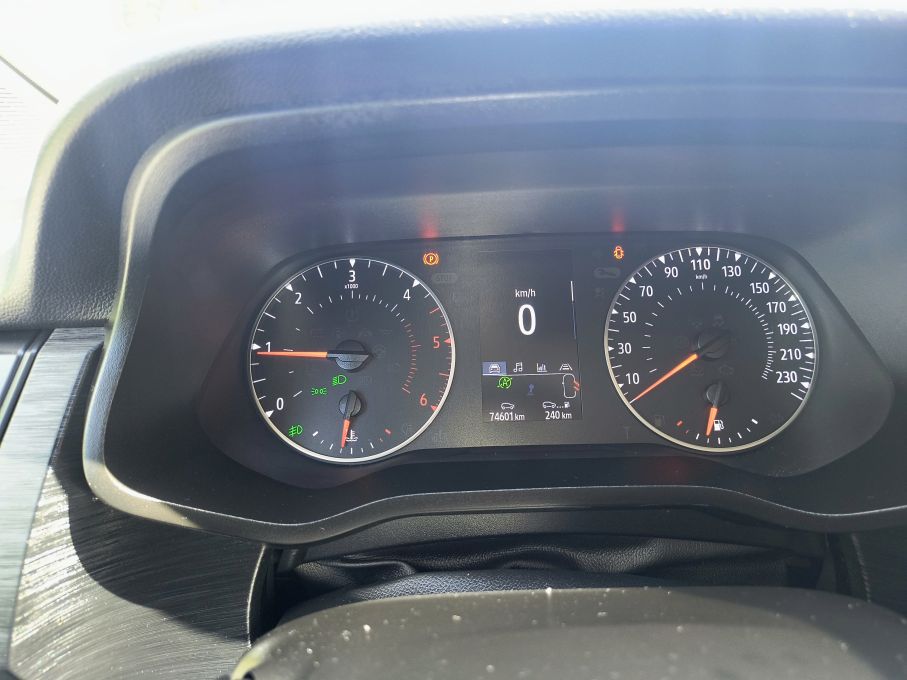 NOWA LOKALIZACJA Renault Trafic L2H1 2.0 dci 130KM Zabudowa Warsztatowa Vat23% 19