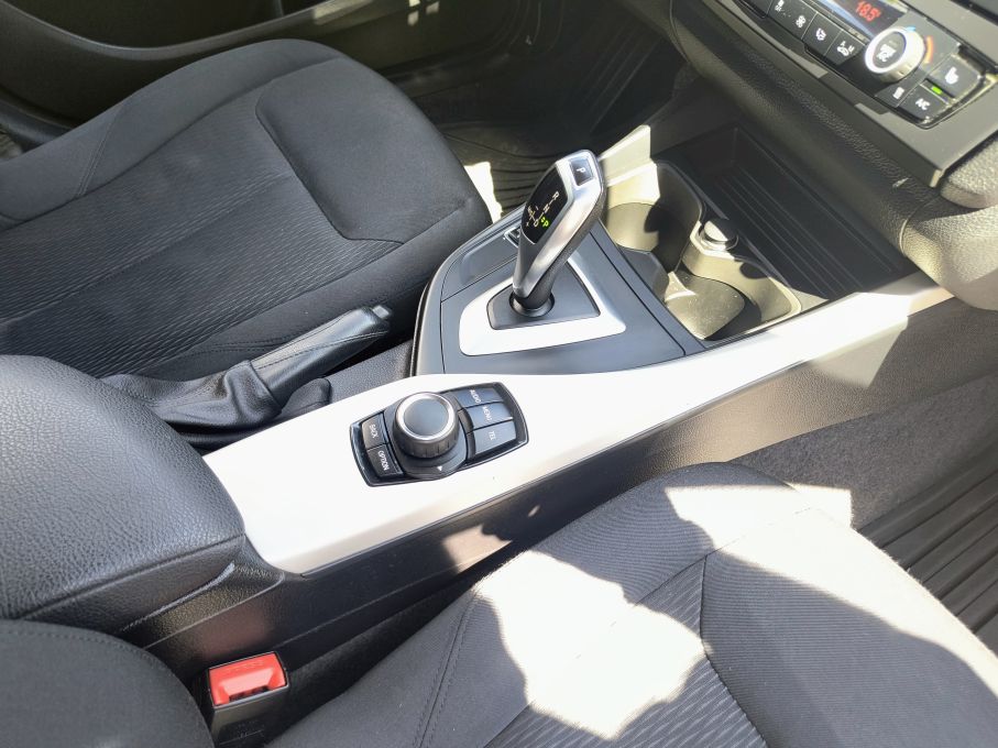 NOWA LOKALIZACJA Bmw 116D Automat Bezwypadkowa Bogata opcja Gwarancja 15