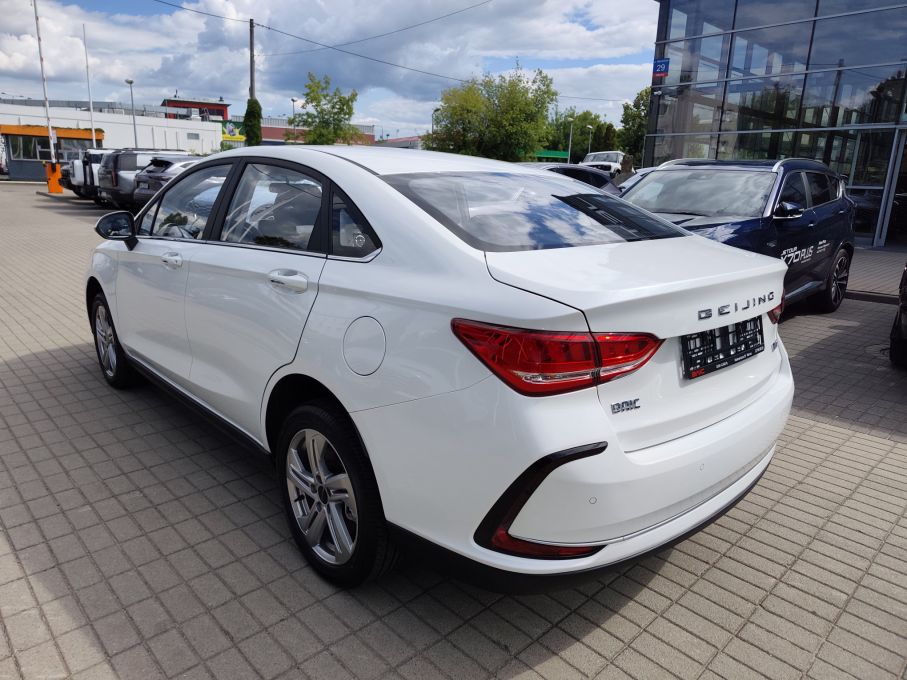 BAIC EU5 ELEKTRYCZNY NOWY OKAZJA 8