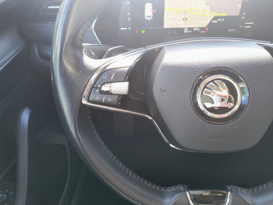 NOWA LOKALIZACJA Skoda Octavia 2.0 tdi 150km Automat Virtual Cockpit Navi Serwis  25